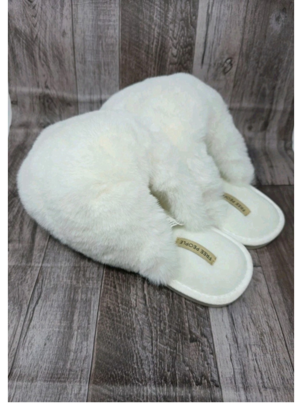Free People Women's Snowball Slippers White Faux Fur 9 Flats Shoes